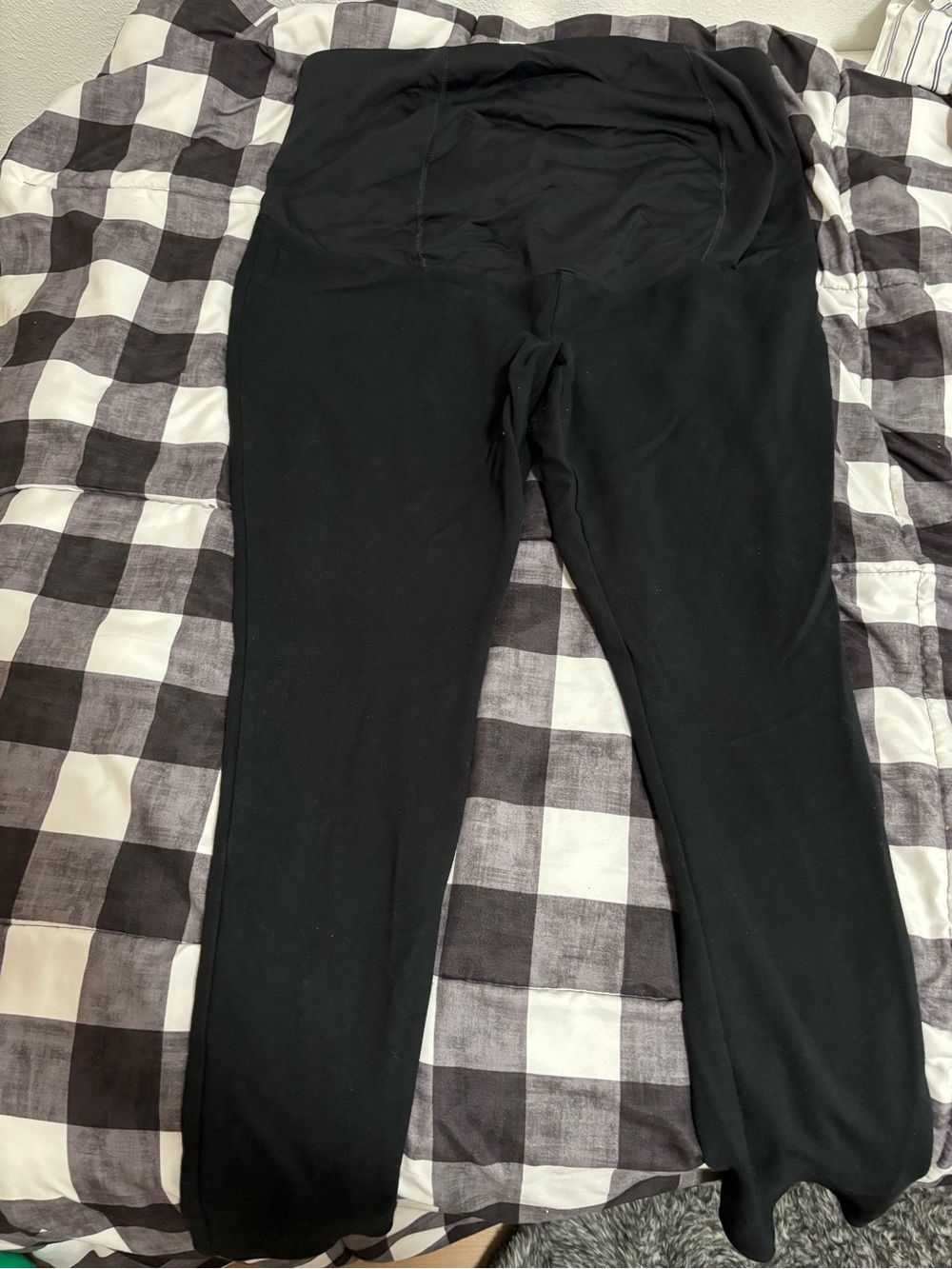 Isabel Maternity by Ingrid & Isabel Black Maternity Leggings